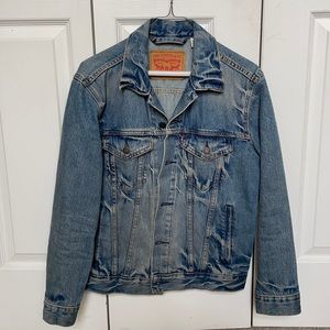 Men’s xs denim Levi jacket